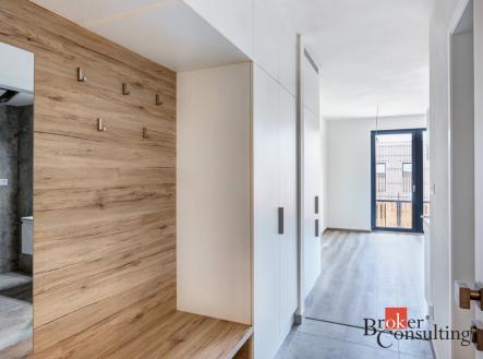 Pronájem bytu, 1+kk, 38,91 m²
