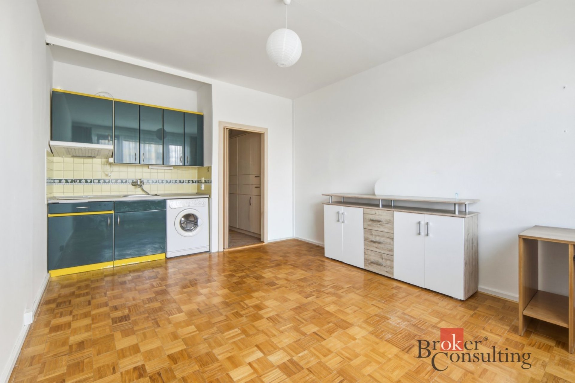 Pronájem, byty/1+kk, 28 m2, Nad lesním divadlem 1115/14, Braník, 14200 Praha 4 [ID 85222]