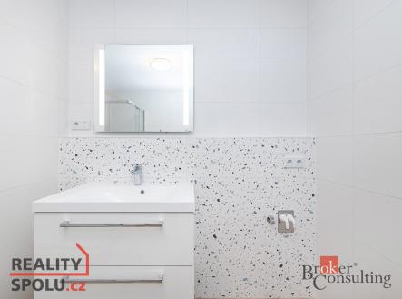 Pronájem bytu, 1+kk, 40 m²