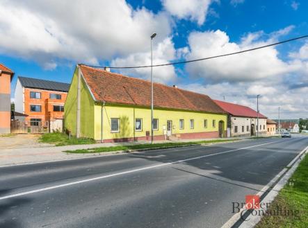 Pronájem bytu, 5+1, 240 m²