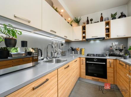 Prodej bytu, 2+1, 59,81 m²