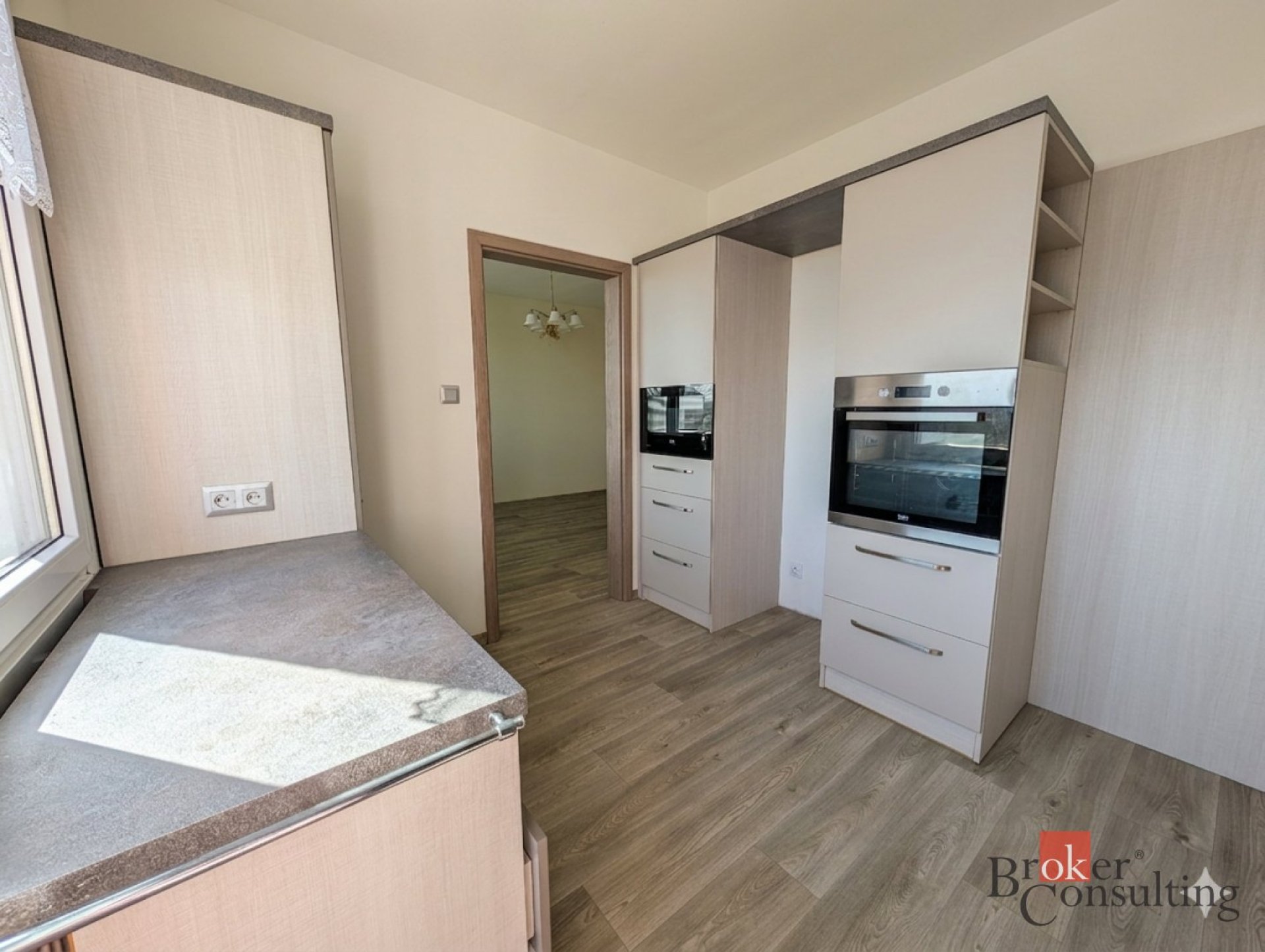 Pronájem moderního bytu 4+kk po kompletní rekonstrukci – Plzeň, Hodonínská