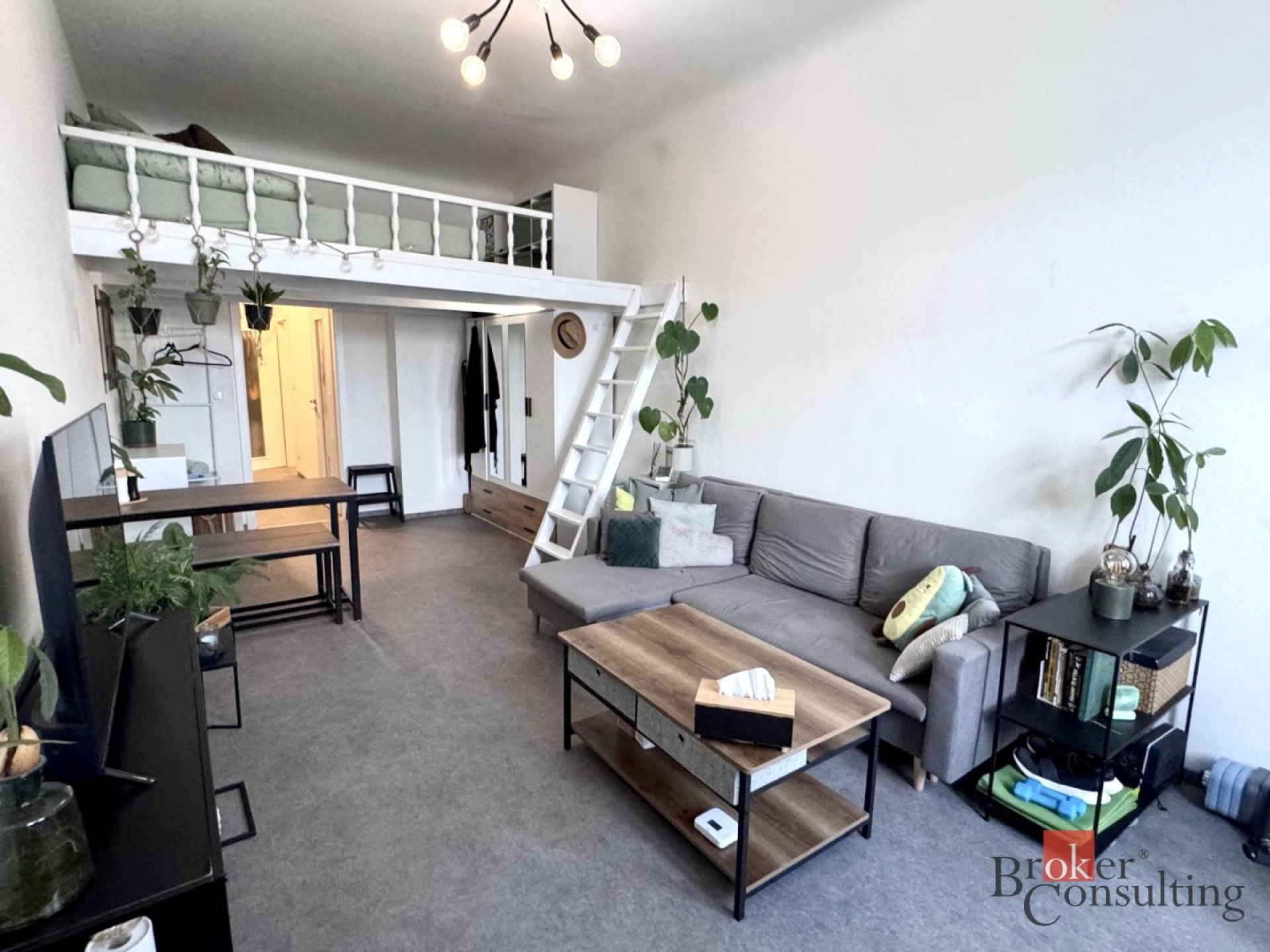 Pronájem, byty/1+kk, 36 m2, Hlubočepy 240/5, 15200 Praha 5 [ID 85571]