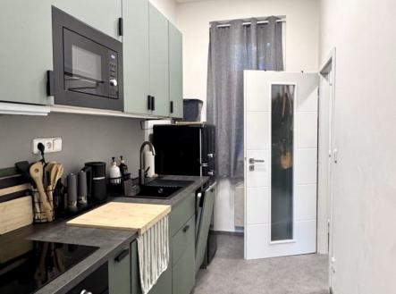Pronájem bytu, 1+kk, 36 m²