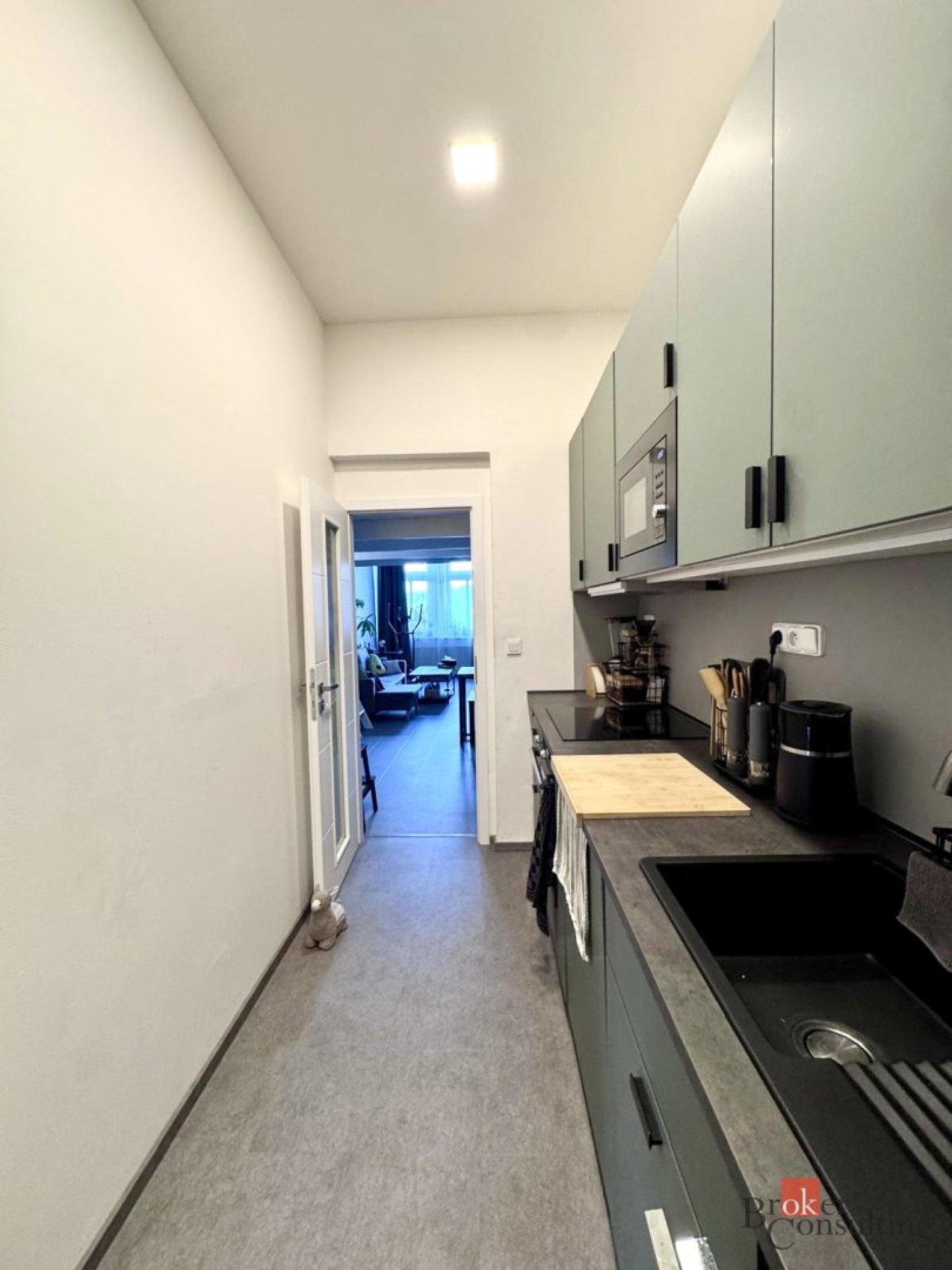 Pronájem, byty/1+kk, 36 m2, Hlubočepy 240/5, 15200 Praha 5 [ID 85571]