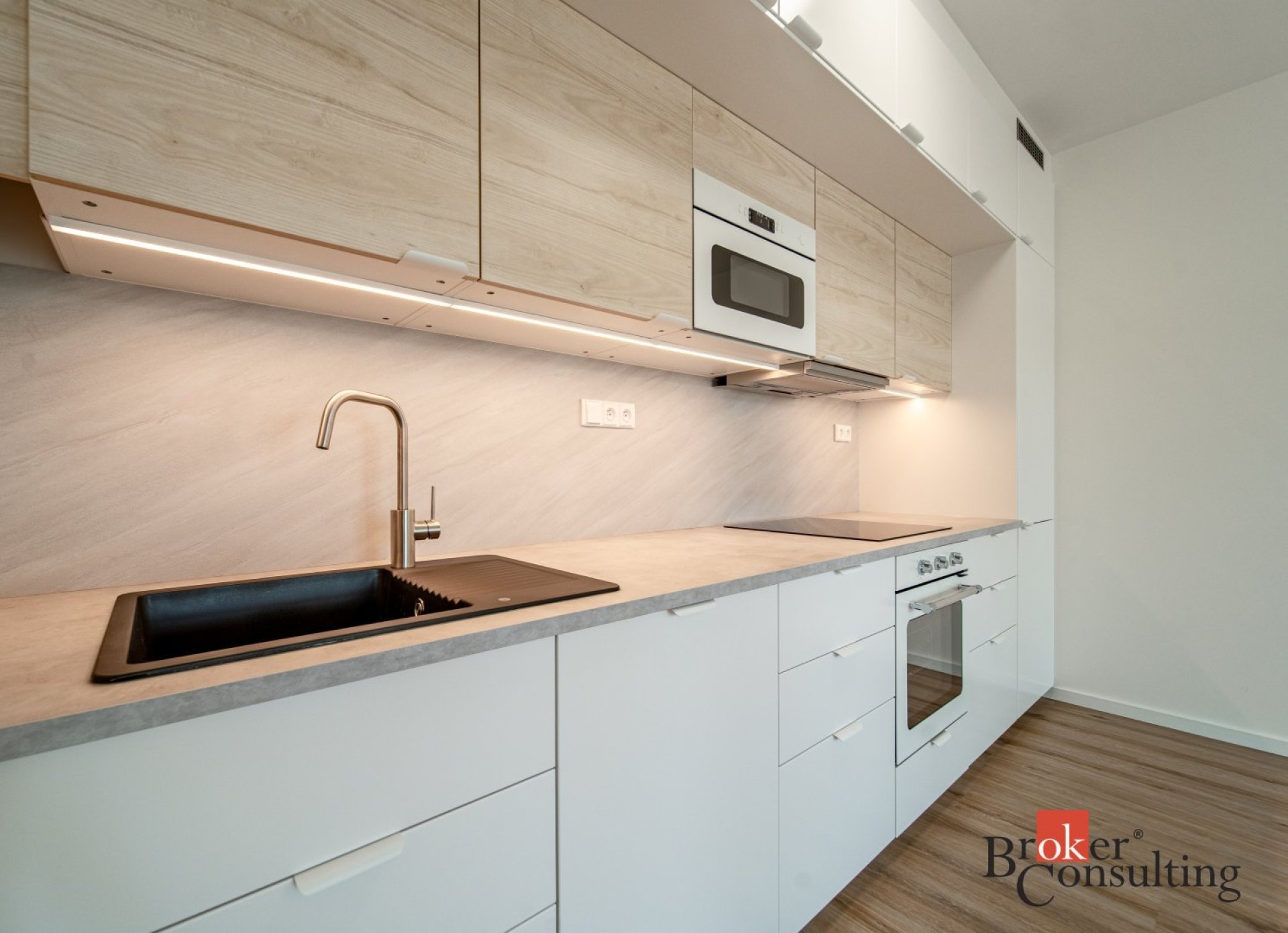 Prodej, byty/2+kk, 54.4 m2, Ke křížku 1084/7, Dubí, 27203 Kladno, Kladno [ID 85178]