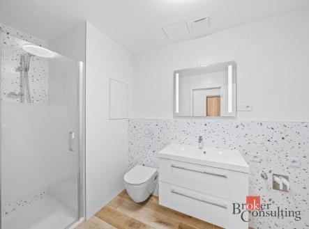 Pronájem bytu, 1+kk, 38 m²
