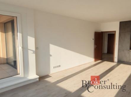 Pronájem bytu, 2+kk, 68 m²