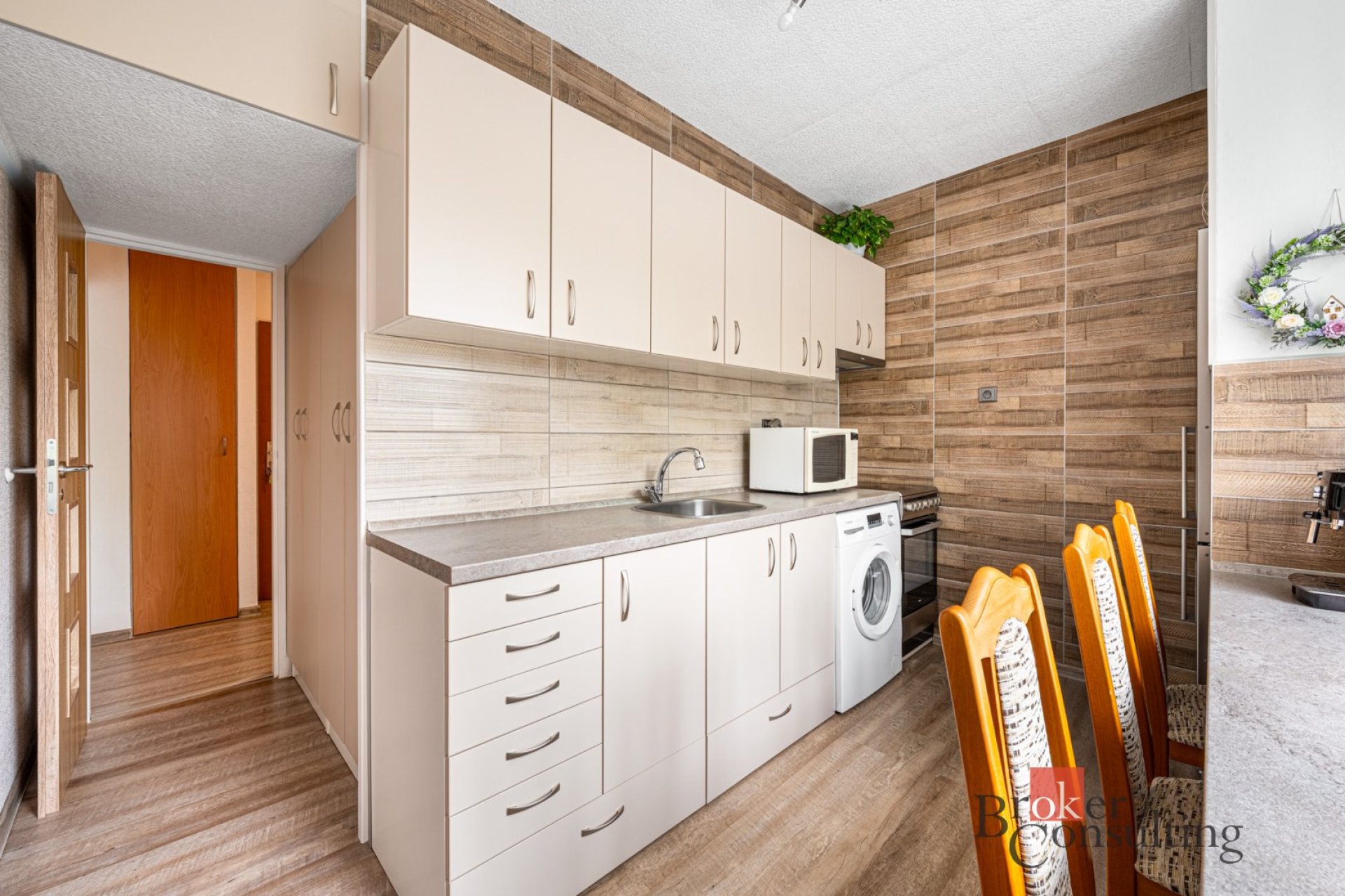 Prodej, byty/2+1, 56 m2, Revoluční 854/10, 67401 Třebíč, Třebíč [ID 85730]