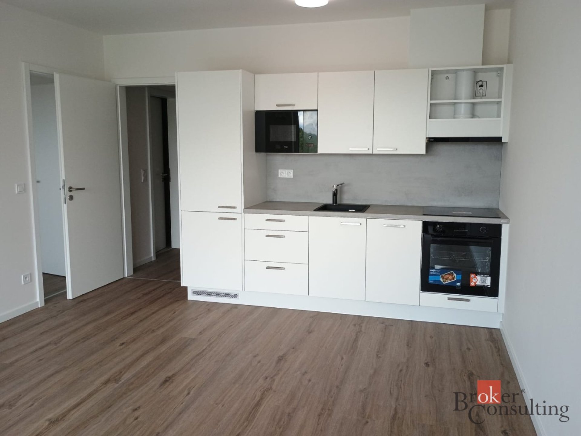 Pronájem, byty/2+kk, 52.3 m2, Ke křížku 1083/3, Dubí, 27203 Kladno, Kladno [ID 82927]