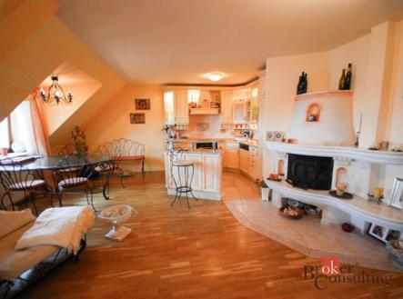 Pronájem bytu, 3+kk, 126 m²