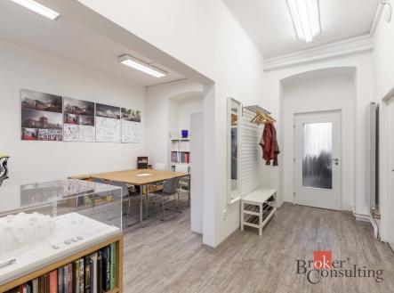 Pronájem komerčního objektu, administrativní budova, 76 m²