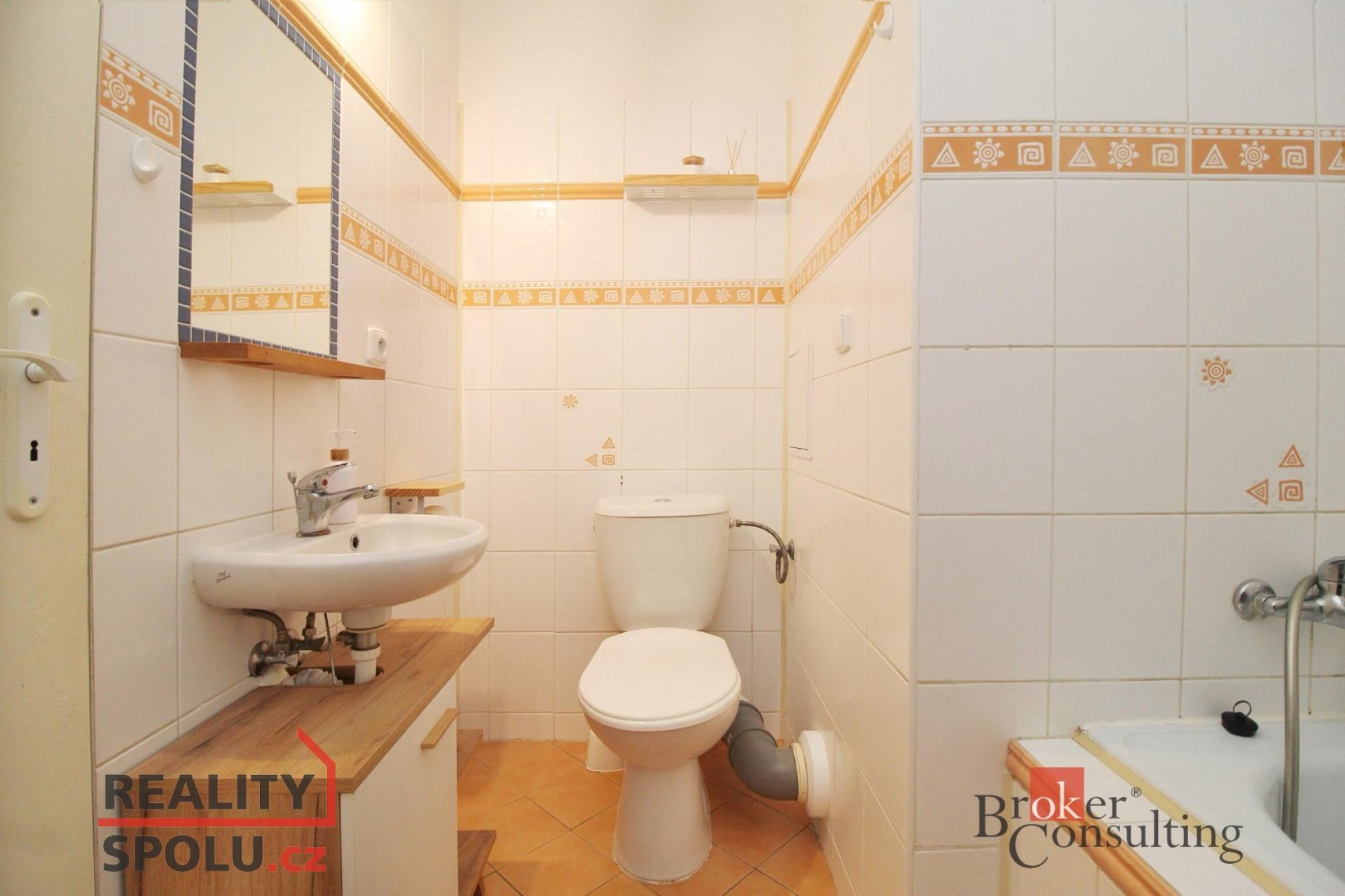 Pronájem, byty/1+kk, 35 m2, Komenského 1088/26, Bolevec, 32300 Plzeň 1 [ID 85820]