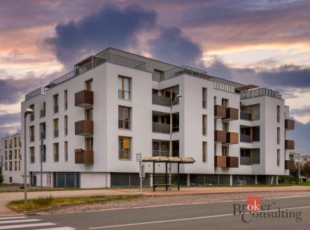 Pronájem bytu, 2+kk, 67,9 m²