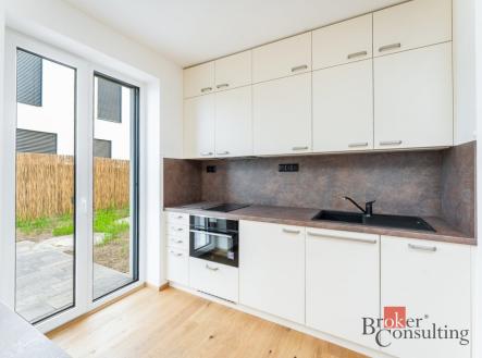 Pronájem bytu, 1+kk, 35 m²