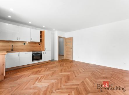 Pronájem bytu, 3+kk, 71,6 m²