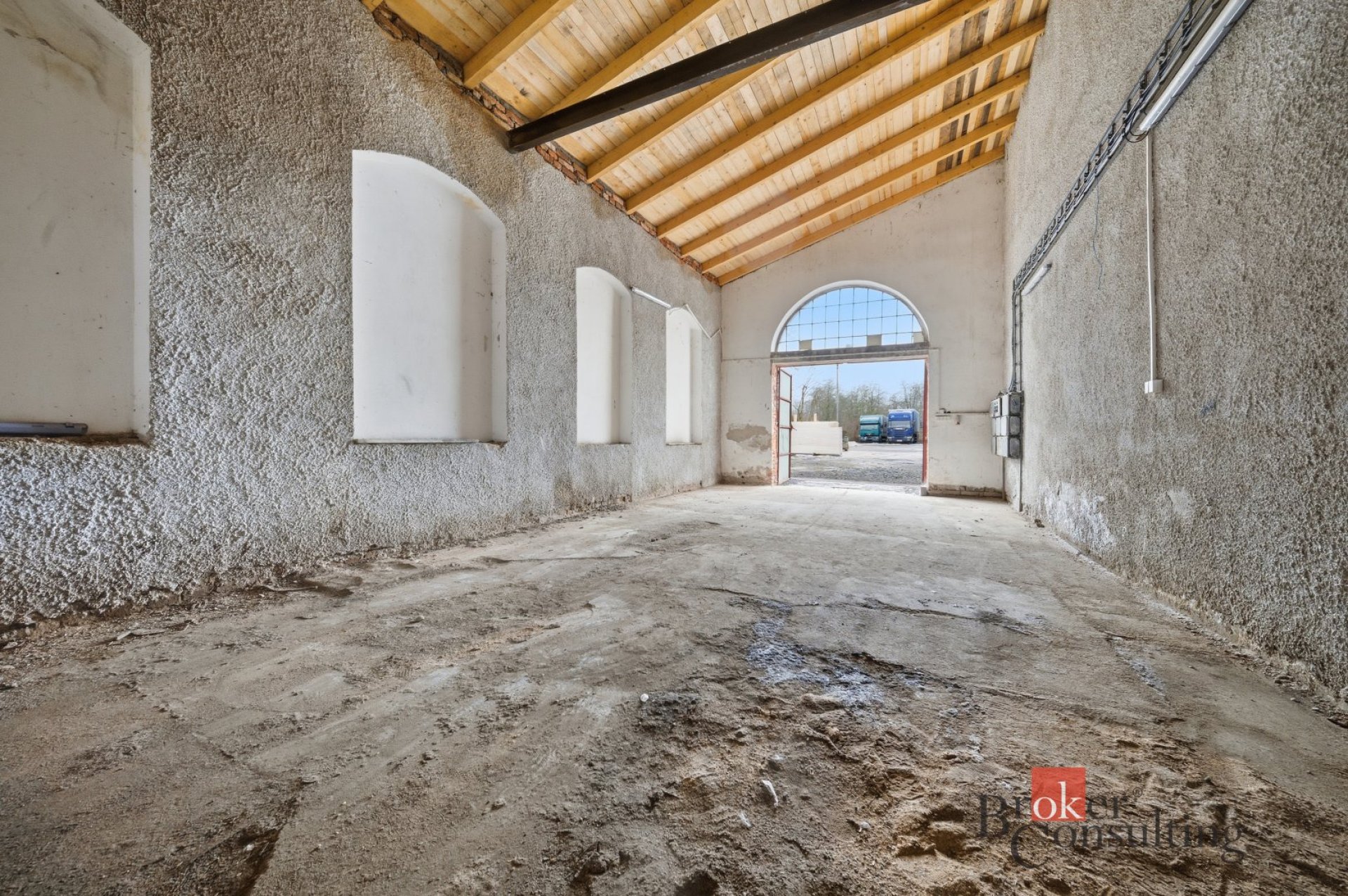 Pronájem, komerční/sklad, 75 m2, Stěžery  [ID 85770]