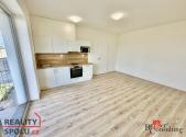 Pronájem bytu, 1+kk, 32 m²