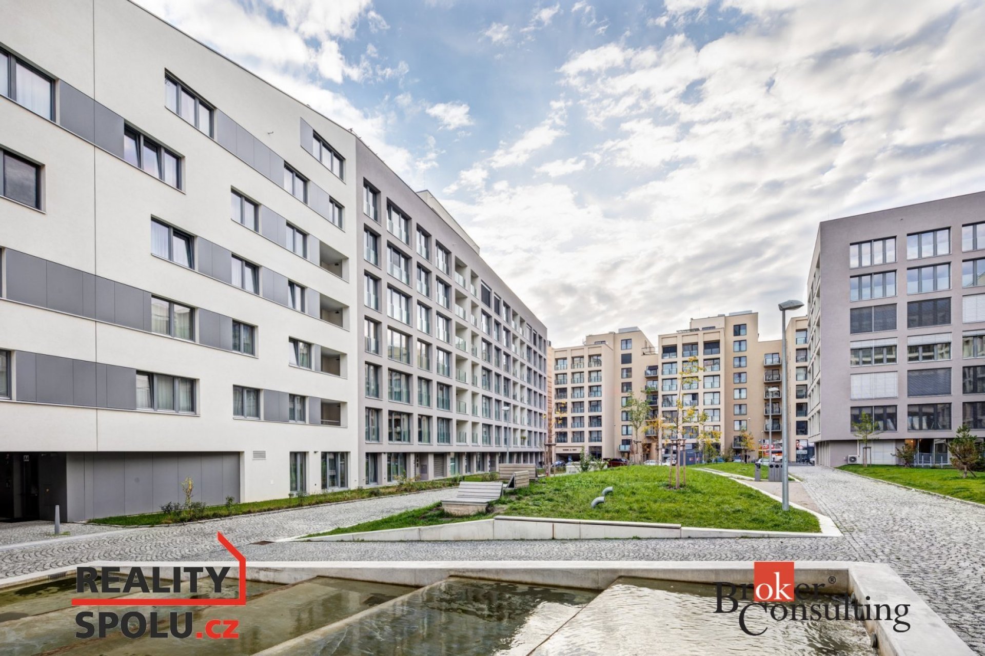 Pronájem, byty/4+kk, 87 m2, U Mlýnského kanálu 696/4, Karlín, 18600 Praha 8 [ID 86294]