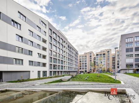 Pronájem bytu, 4+kk, 87 m²