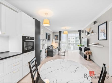 Pronájem bytu, 2+kk, 64,67 m²
