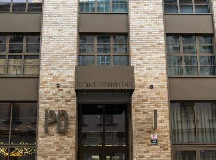 Pronájem bytu, 1+kk, 35 m²