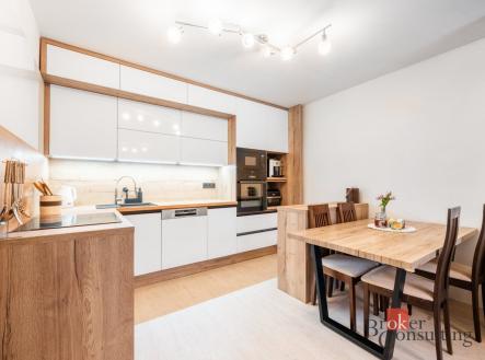 Prodej bytu, 3+kk, 67,5 m²