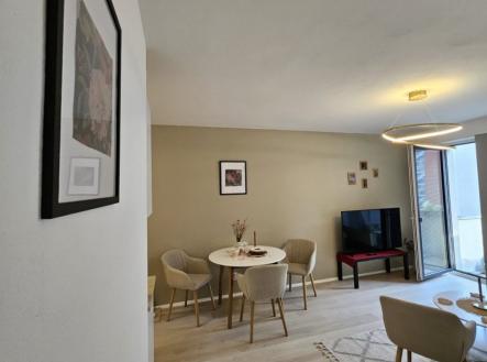 Pronájem bytu, 2+kk, 59 m²