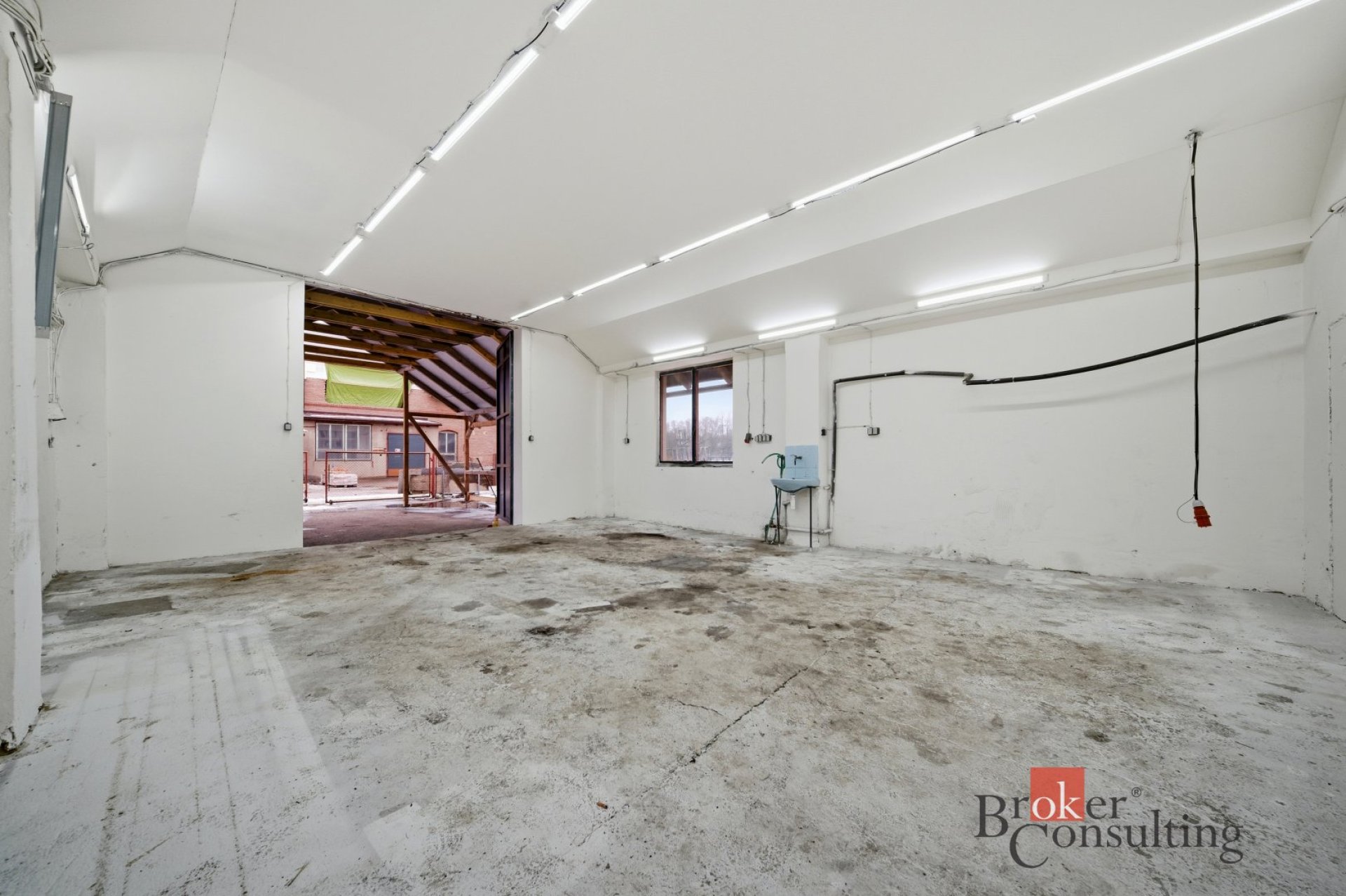 Pronájem, komerční/sklad, 56 m2, Stěžery  [ID 84496]