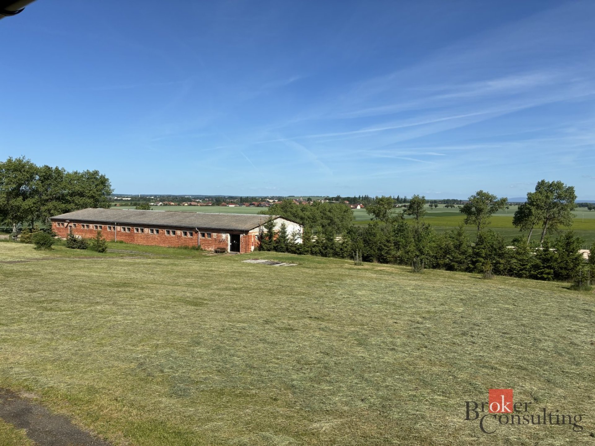 Pronájem, komerční/sklad, 5600 m2, 50364 Měník, Hradec Králové [ID 86411]