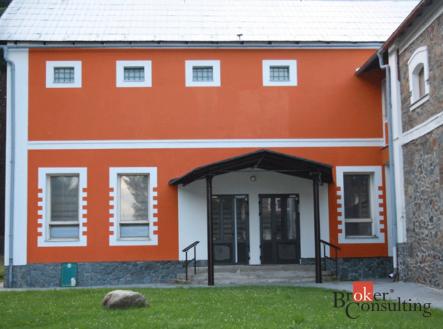 Prodej komerčního objektu, jiný, 2 115 m²