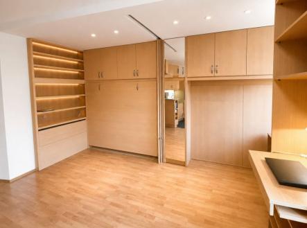 Pronájem bytu, 1+kk, 28 m²