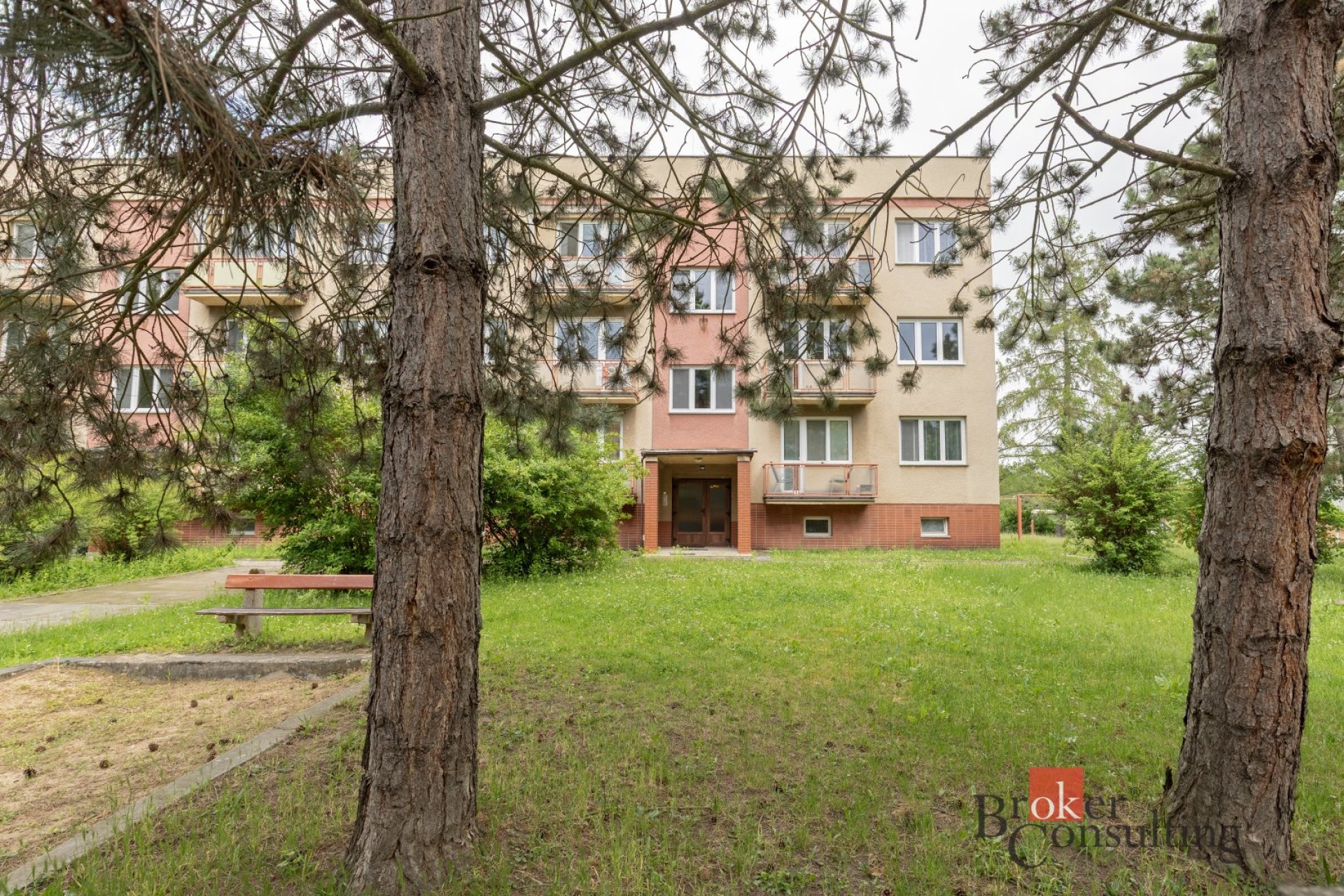 Prodej, byty/3+kk, 86 m2, Wolkerova 1180, 76824 Hulín, Kroměříž [ID 85705]