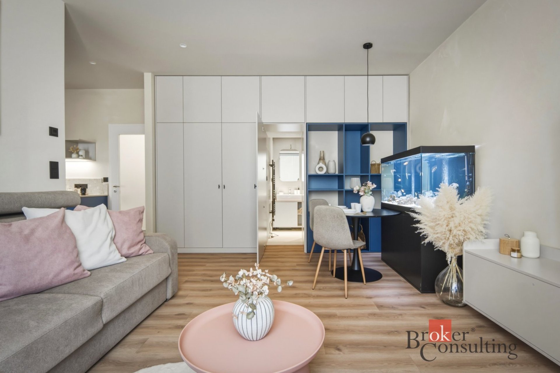Prodej, byty/1+kk, 44 m2, náměstí Jiřího z Lobkovic 2235/4, 13000 Praha, Hlavní město Praha [ID 8592