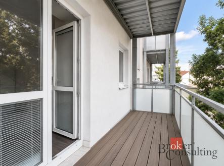 Pronájem bytu, 3+kk, 74 m²