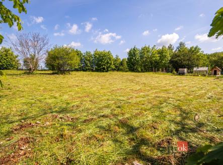 Prodej pozemku pro bydlení, 1 913 m²