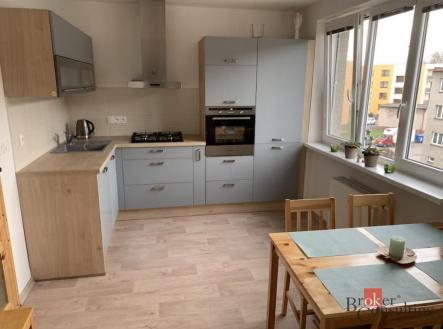 Pronájem bytu, 3+1, 78 m²