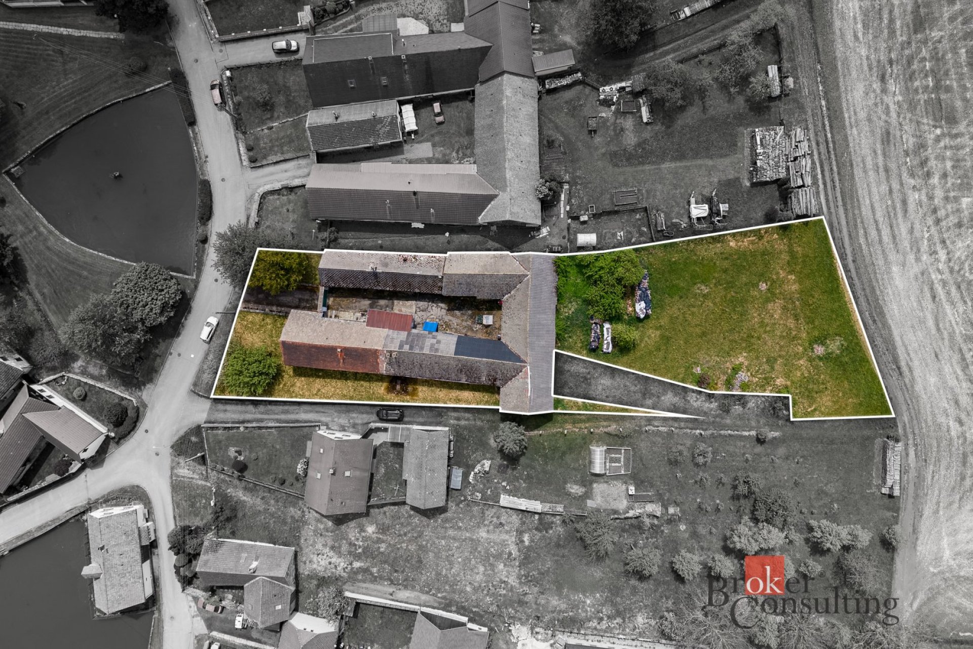 Prodej, domy/zemědělská usedlost, 200 m2, 37853 Zahrádky, Jindřichův Hradec [ID 85811]