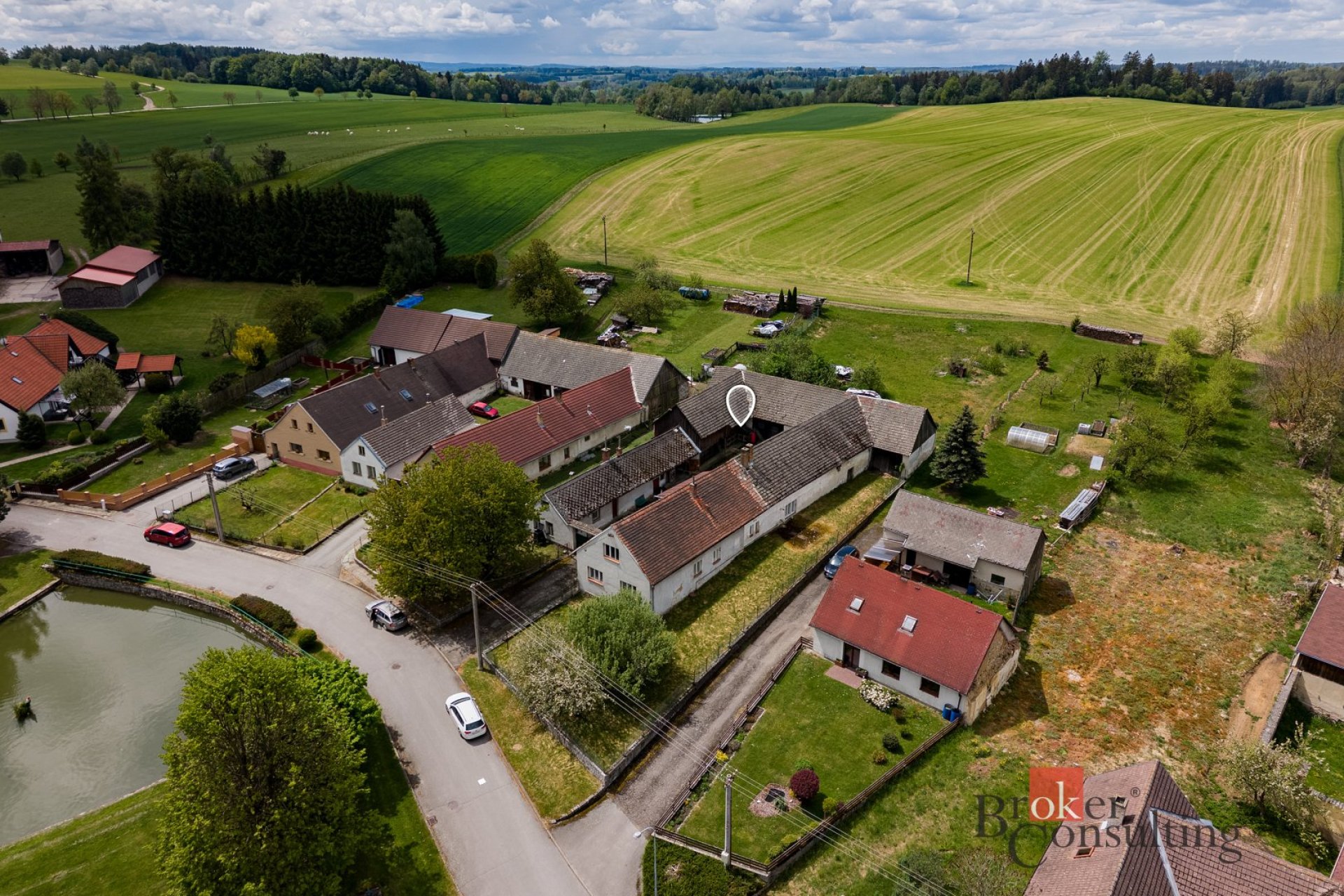 Prodej, domy/zemědělská usedlost, 400 m2, 37853 Zahrádky, Jindřichův Hradec [ID 85811]