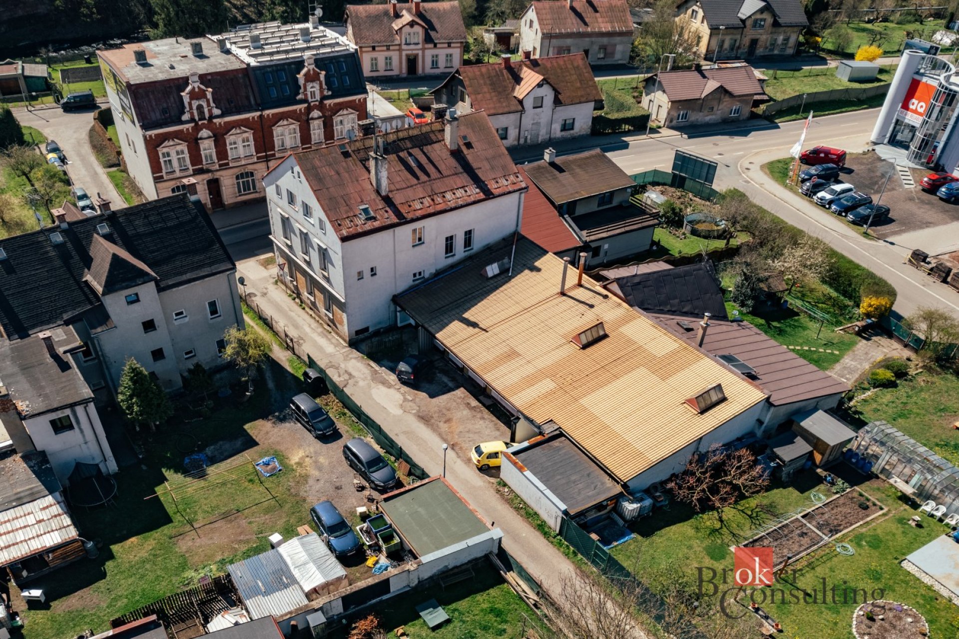 Činžovní dům s výnosem a developerským potenciálem, Trutnov- Poříčí