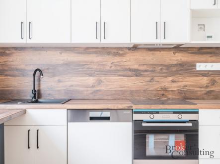 Pronájem bytu, 3+1, 92,06 m²
