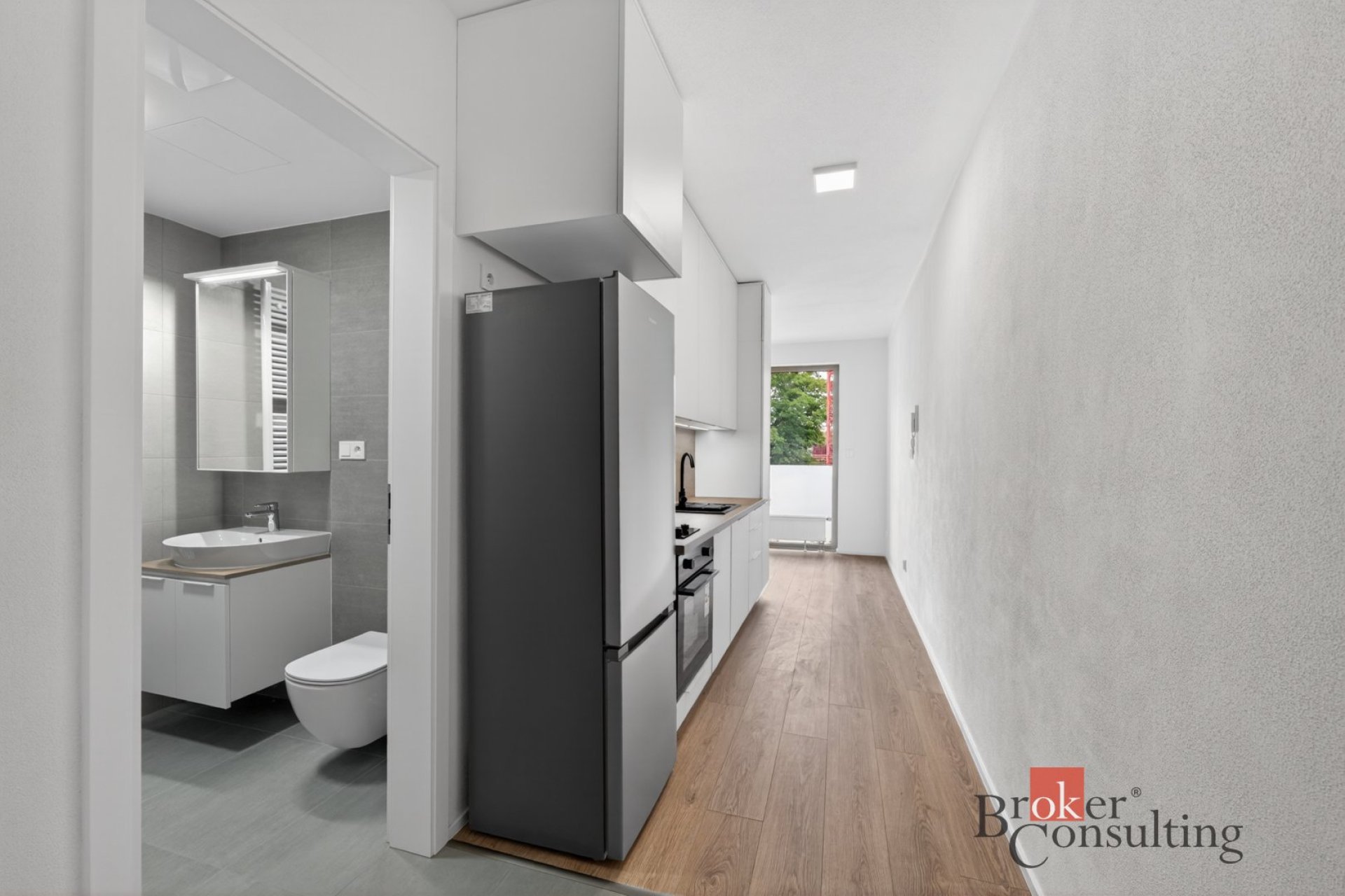 Pronájem, byty/1+kk, 27 m2, Východní Předměstí, 32600 Plzeň 2-Slovany [ID 85880]