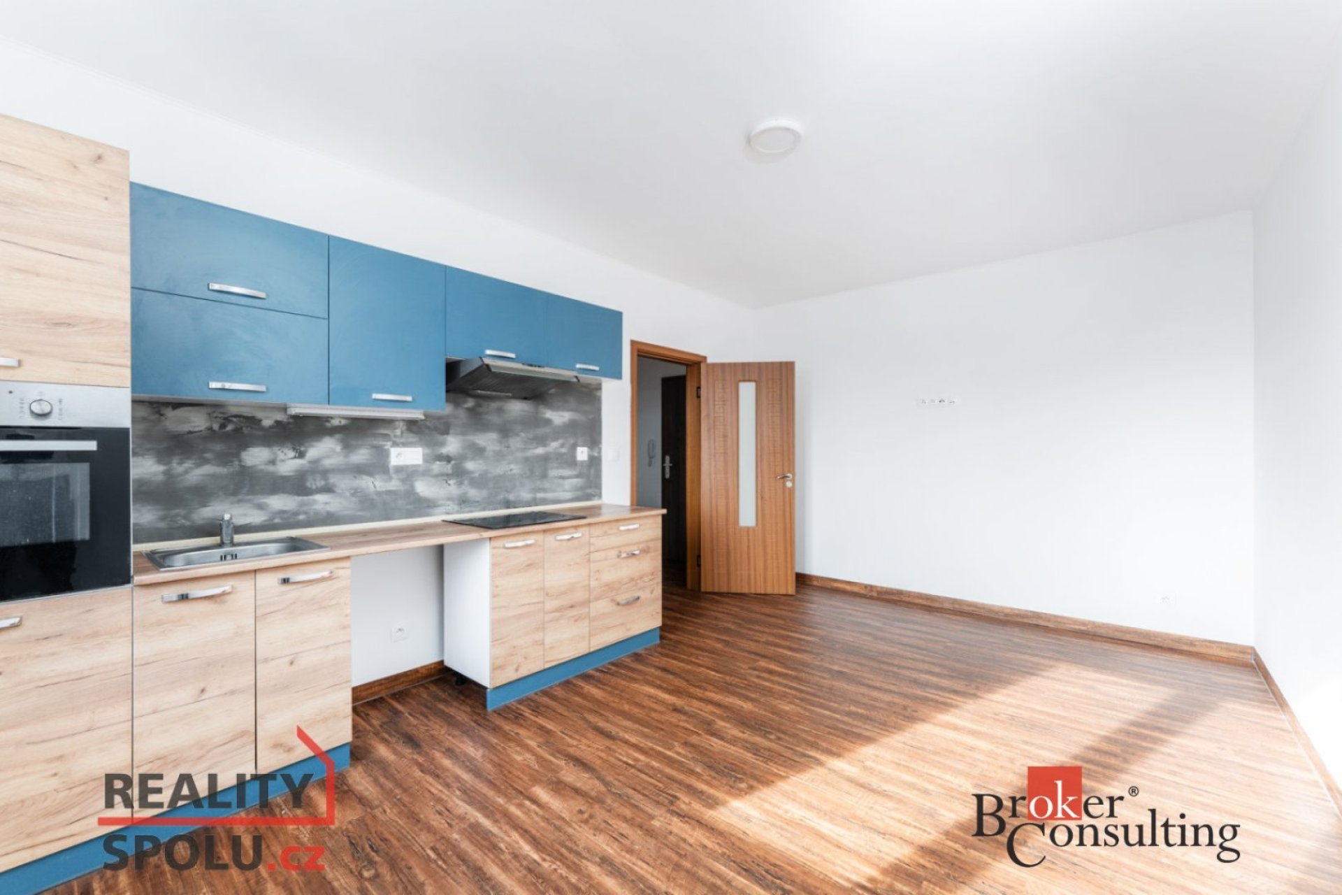 Pronájem, byty/1+kk, 27 m2, Jáchymovská, Karlovy Vary, Karlovy Vary [ID 85950]