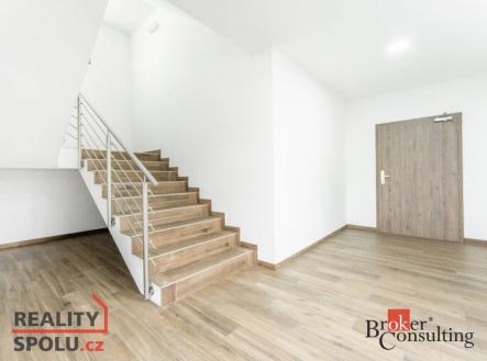 Pronájem bytu, 1+kk, 27 m²