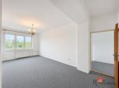 Pronájem bytu, 3+1, 61 m²