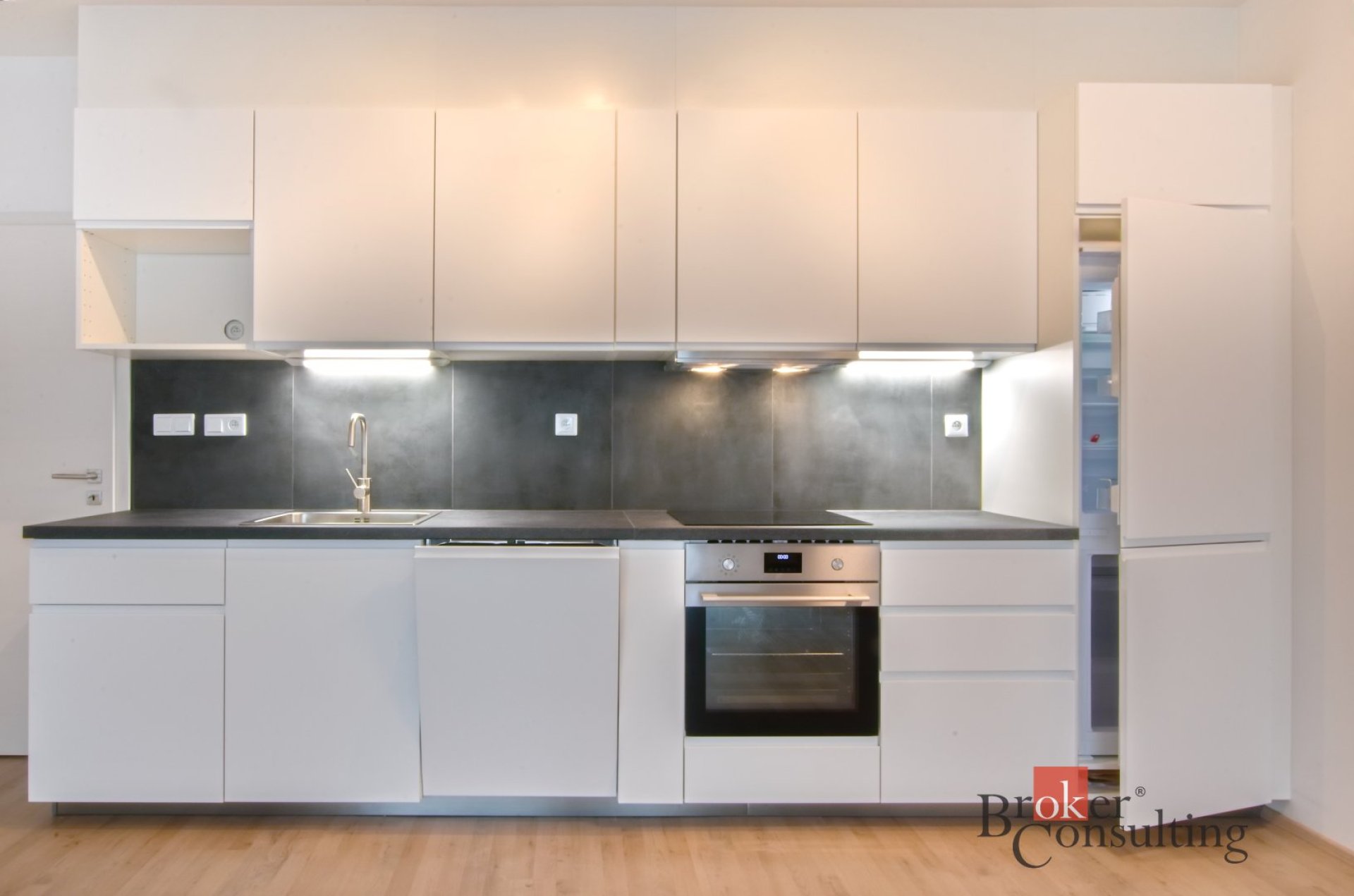 Pronájem, byty/2+kk, 57.95 m2, Železná 3068/18, Jižní Předměstí, 30100 Plzeň, Plzeň-město [ID 86299]