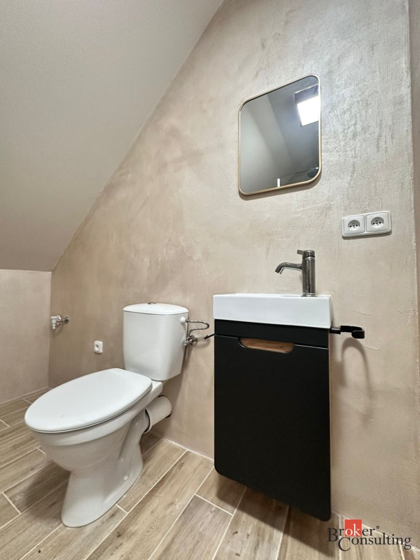 Pronájem bytu 2+1, 60 m² v Chlumci nad Cidlinou