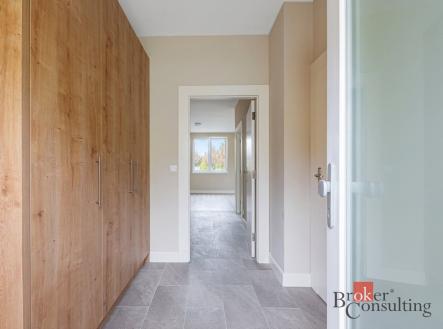 Pronájem bytu, 2+kk, 49 m²