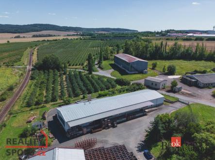Pronájem komerčního objektu, sklad, 980 m²