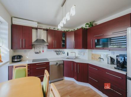 Pronájem bytu, 3+kk, 78 m²